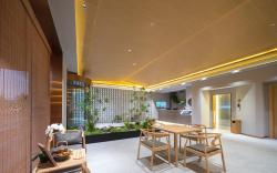 桔作酒店（郑州经开中原福塔东地铁站店）