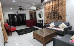 Falzira Homestay BPJ 