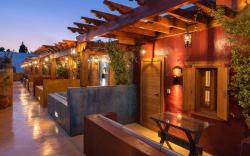 10GR Hotel and Wine Bar