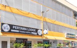 Pertama Lodge