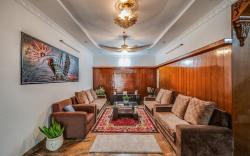 Mansion Bay Spacez Luxury Villa