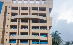 Vaccinated Staff - OYO 15717 RK Residency