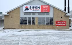 Bison Inn & Suites University Dr