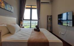 High Floor|SunsetView|Near Airport|K Avenue 2-3Pax
