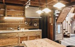 Log in Okinawa -nature-