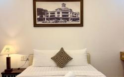 Atus Boutique Home