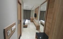 Hotel Urban Heights