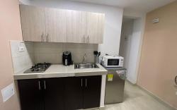 H103-Apartaestudio cómodo en la Castellana