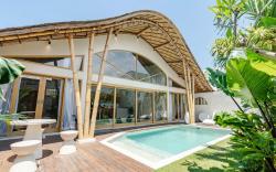 NEW! Villa Pelangi - 2BR Villa in Berawa