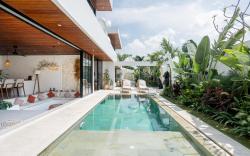 The Ultimate Villa - 8BR in Canggu Chef Included