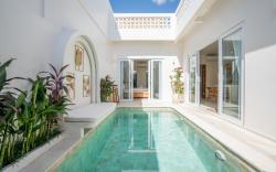 Villa Emira - 2BR Villa in Canggu