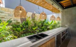 Tropicool Villa - Brand New 5BR Villa near Canggu