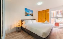 Sonora Apartments by VH