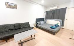 KKCityCentre Above McDonald ApiApi Studio Homestay