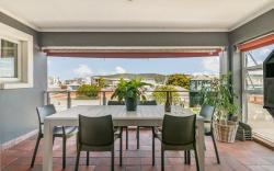Waterfront Retreat- GR1