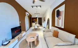 Two Bedrooms K-Avenue by CC Suites (1 Car Park)