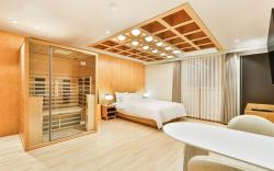 Gyeongiu Coolstay Hotel