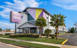 Spark by Hilton Norfolk