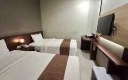 Grage Hotel Malang by TOS
