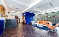 Shui Yang Lakeview House with Elevator