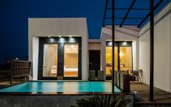 Aqua BEAutique Pool Villas