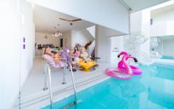 VILLA | POOL & KTV | Family & Friends Retreat 6