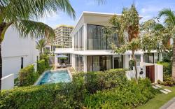 Aqua Vista Hoi An Beachfront Villas