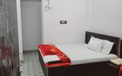 Shree Ramraj Homestay (Near Lord Rama Temple)