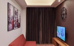 Gold Coast pik | 1 br |netflix | sofa bed |London