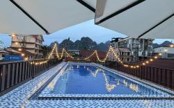 Vang Vieng Family Boutique Hotel