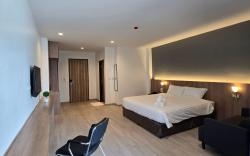 Manee Mantra Hotel, Kanchanaburi