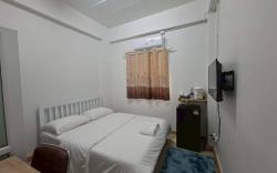 Cushy inn standard B