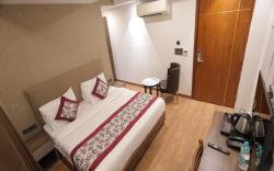 Hotel Royal Galaxy Blest Park