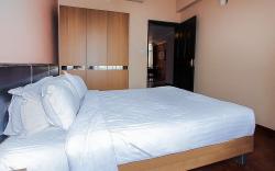 Retreat Service Apartment 
