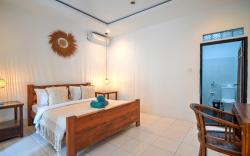 Catta Oberoi 5 min To Oberoi Beach n Night Club