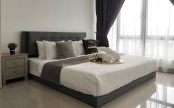 Stylish 3BR Sentul by HomeBrickz
