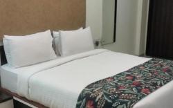 Hotel Lonavala Inn - Near Ekvira Devi Temple
