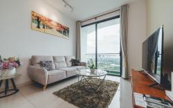 Macrolink Medini Blossom Stay 2BR 4pax