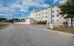 Motel 6 Marble Falls, TX