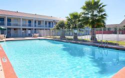 Motel 6 Round Rock, TX
