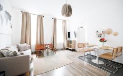 RG 5 - Charming Haven near Vienna's Brunnenmarkt