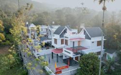 Ganjes Premium Villa Thekkady