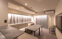Luxury 65㎡ 2BR apt for 8 pax in prime location
