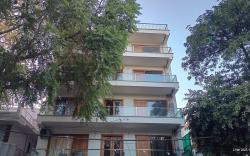 Cosmopolitan Premium Guest House 