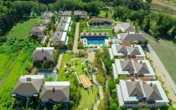 ADVENTURES ISLAND Kotani Ryuzawa Lodge