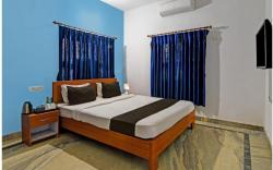 DhamStay Hotel Elite stay Near Baramunda Bus Stand