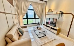 PR1912 Paradigm Mall Residence 3BR 8Pax