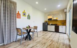 BluO 1BHK Suite @ Medicity - Bathtub, Kitchen Lift