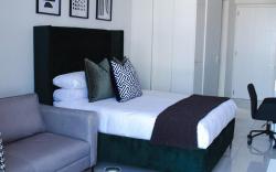 Waterfall Ellipse Executive Suite