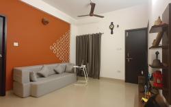 Private Room - GoEarthy HomeStay